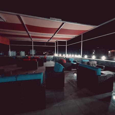 Zuwwar Aqaba Hotel Ngoại thất bức ảnh