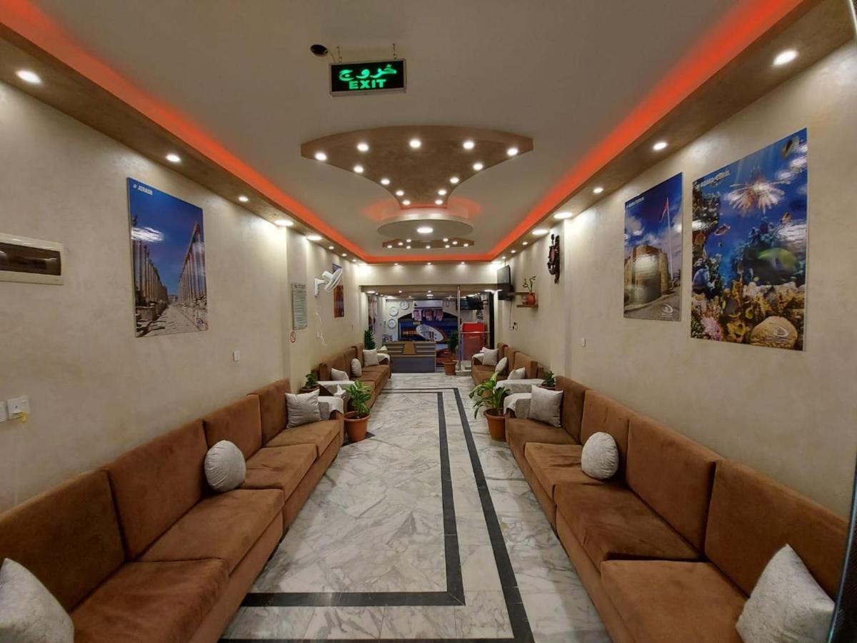 Zuwwar Aqaba Hotel Ngoại thất bức ảnh