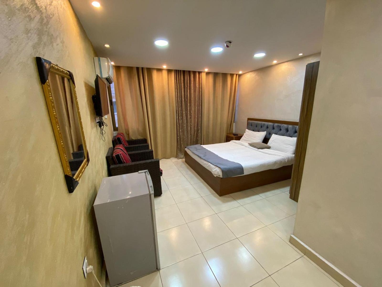 Zuwwar Aqaba Hotel Ngoại thất bức ảnh