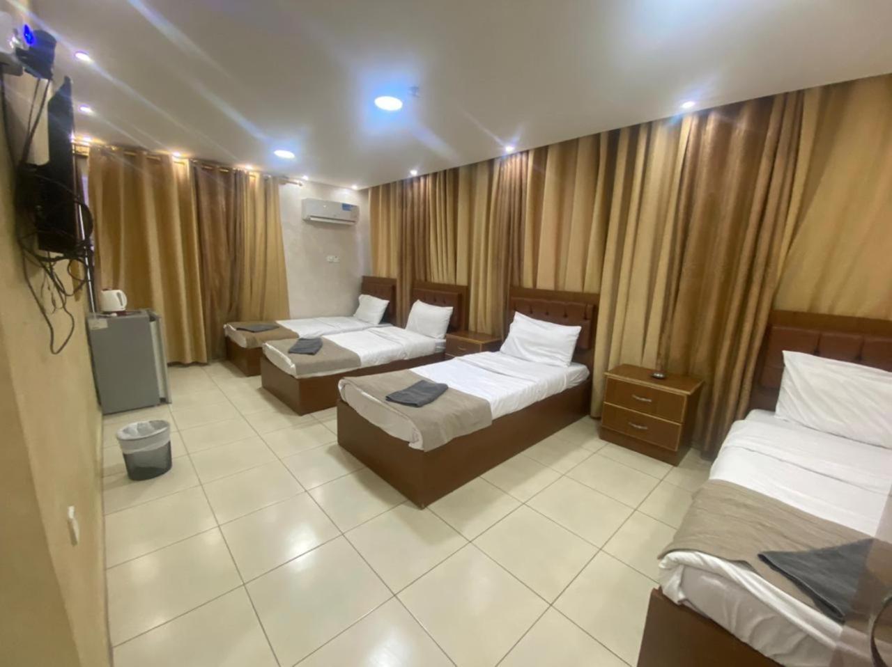 Zuwwar Aqaba Hotel Ngoại thất bức ảnh