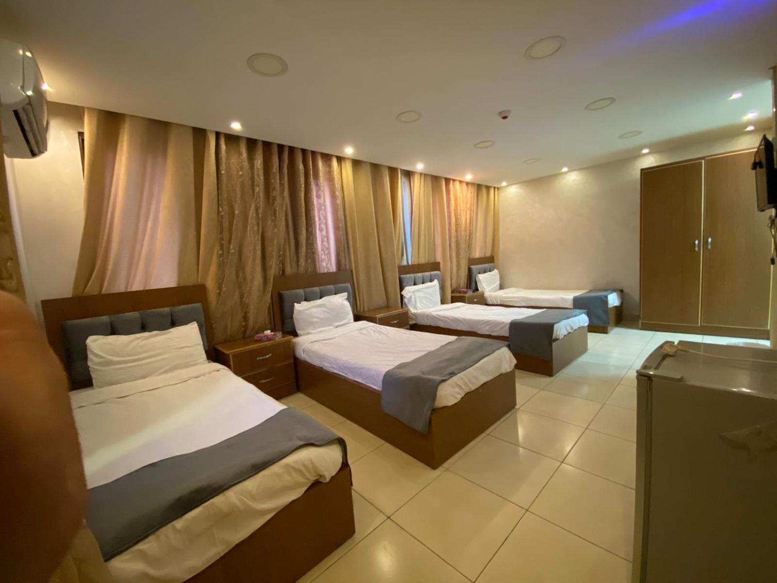 Zuwwar Aqaba Hotel Ngoại thất bức ảnh