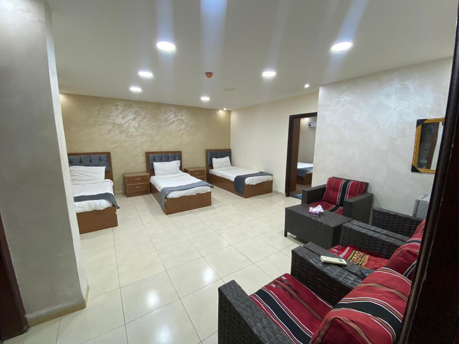 Zuwwar Aqaba Hotel Ngoại thất bức ảnh