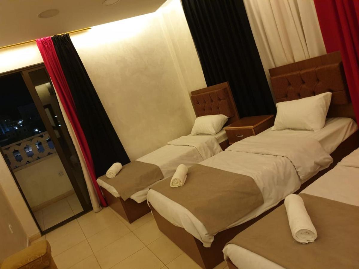 Zuwwar Aqaba Hotel Ngoại thất bức ảnh